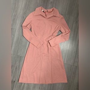 Vintage ‘70s dagger collar dress